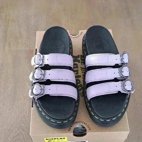 Dr. Martens Blaire Slide Flower Sandals - Color: Lilac - Size: 7 - Picture 2 of 11